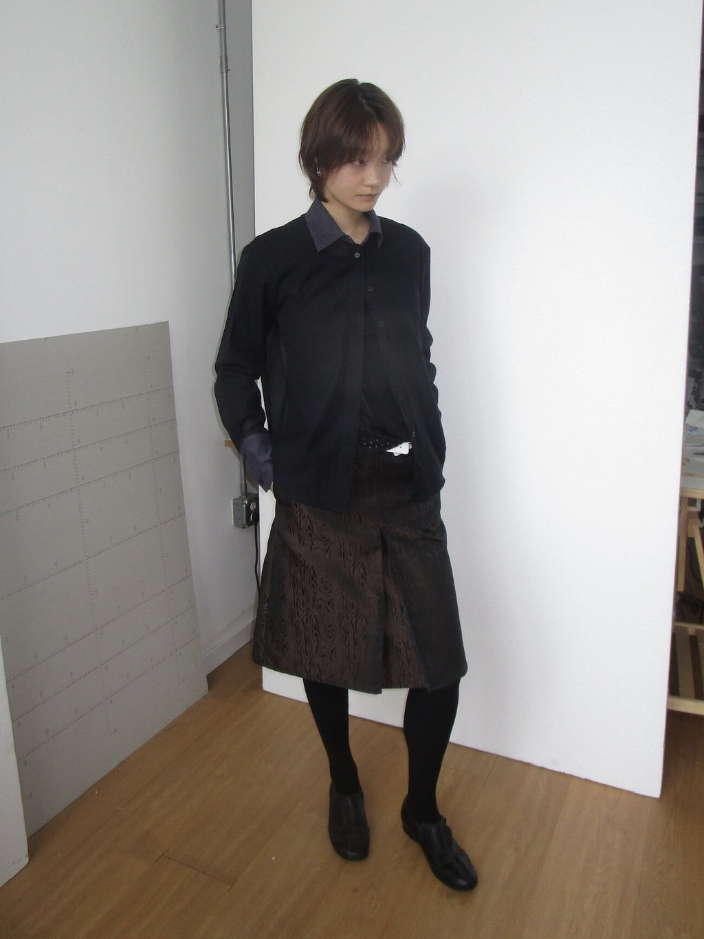 Woodgrain Slit Skirt