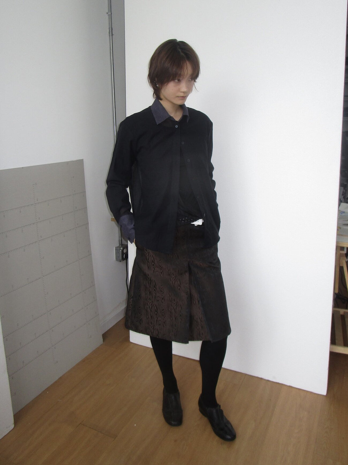 Woodgrain Slit Skirt