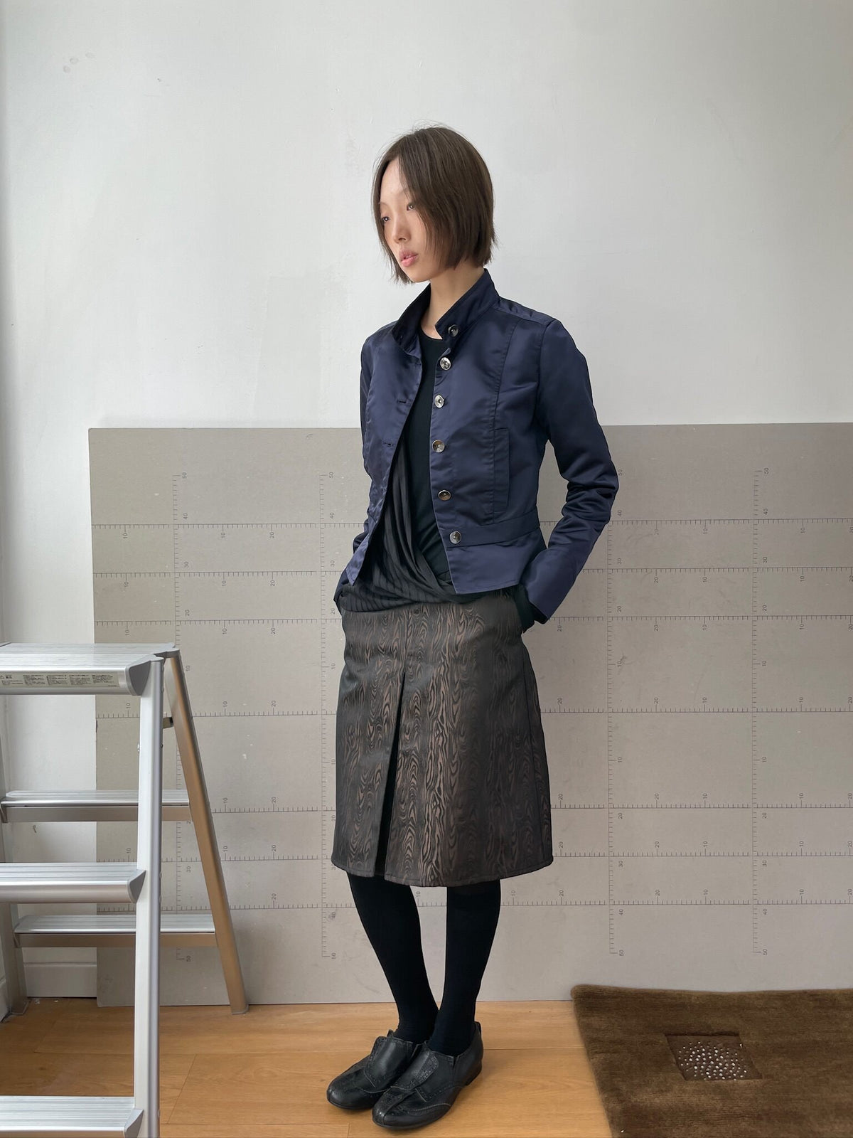Woodgrain Slit Skirt