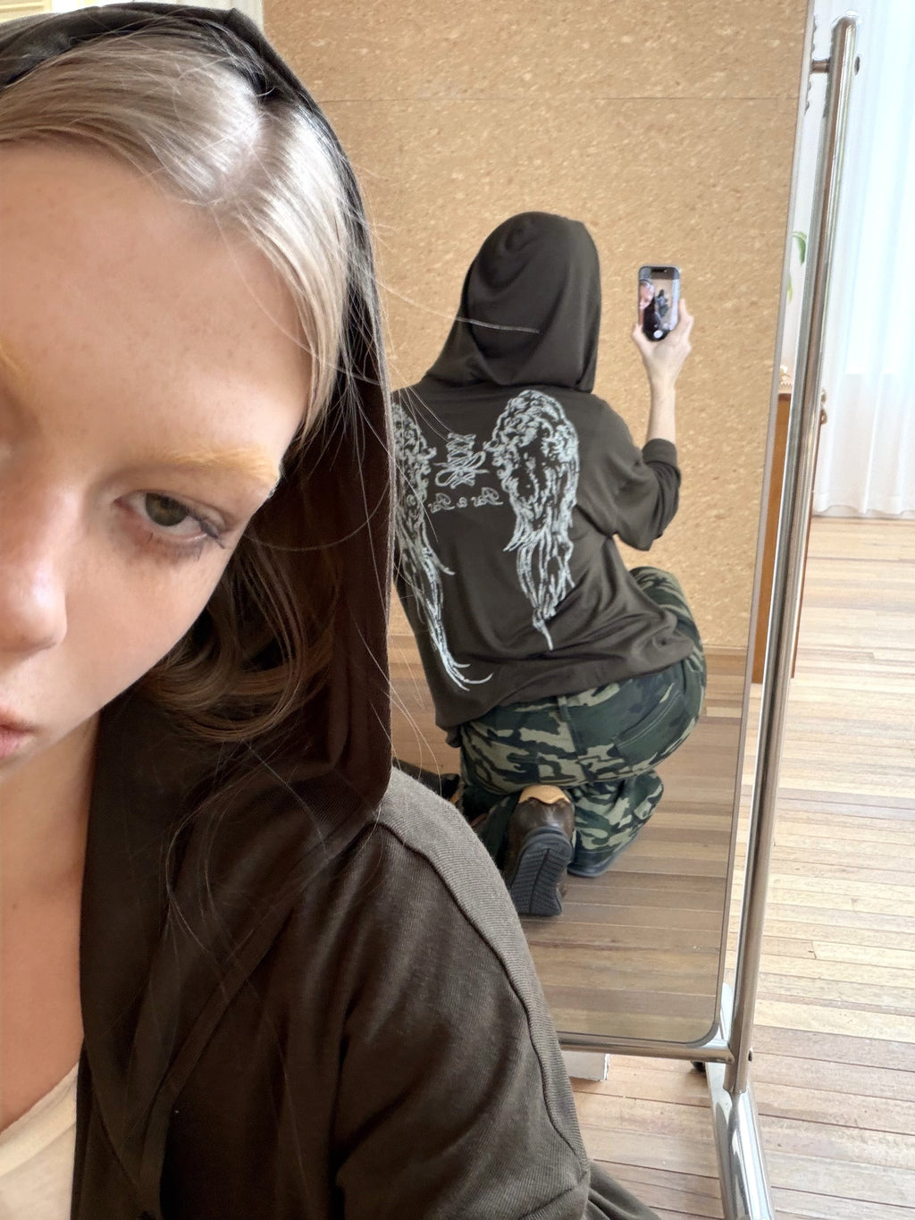 Wing Script Zip-Up Hoodie