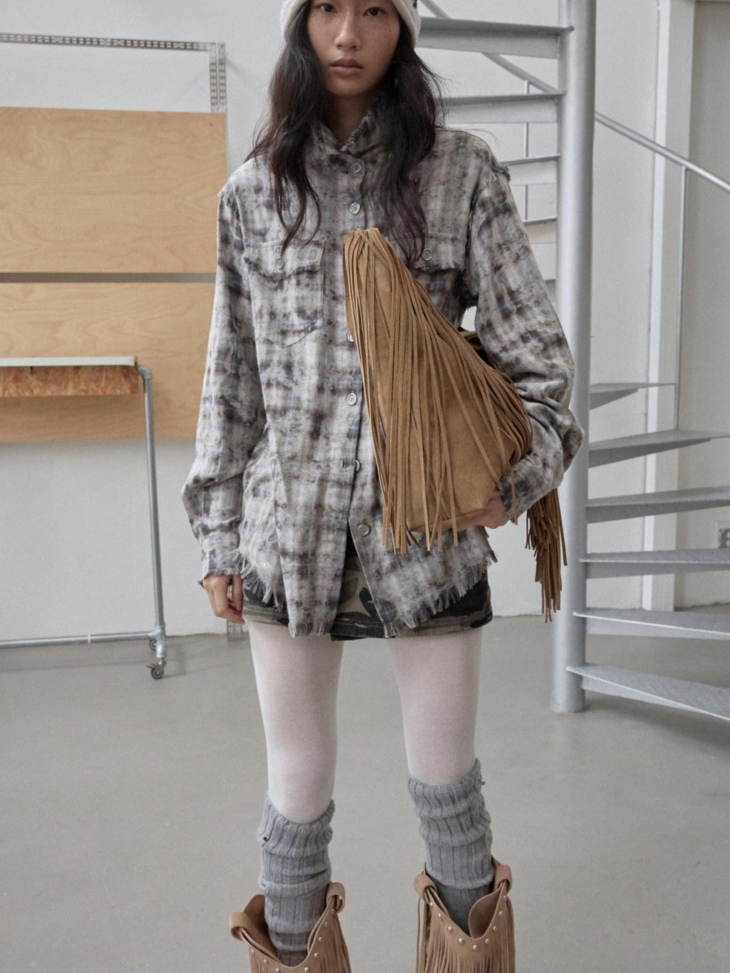 Distressed Frayed Plaid Slim Round Neck Drop Shoulder Women's Cotton Overshirts