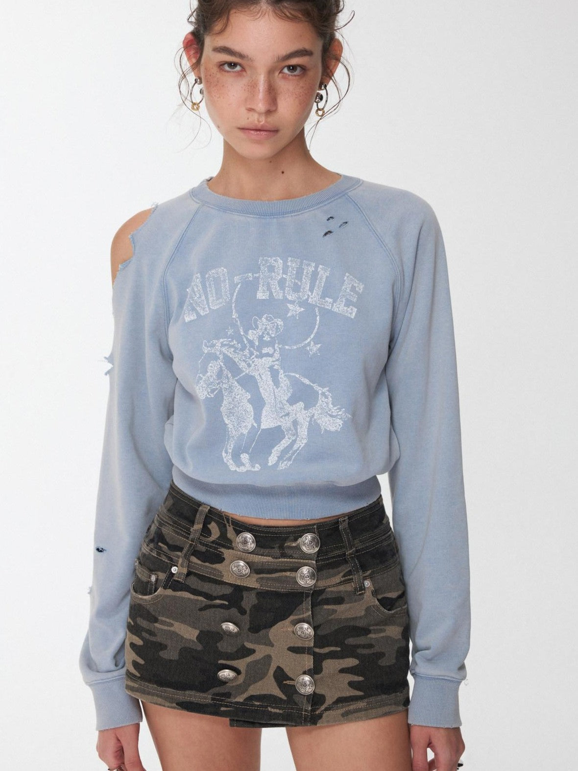 Knight Cat Print Washed Distressed Cropped Off Shoulder Women's Slim Sweatshirts