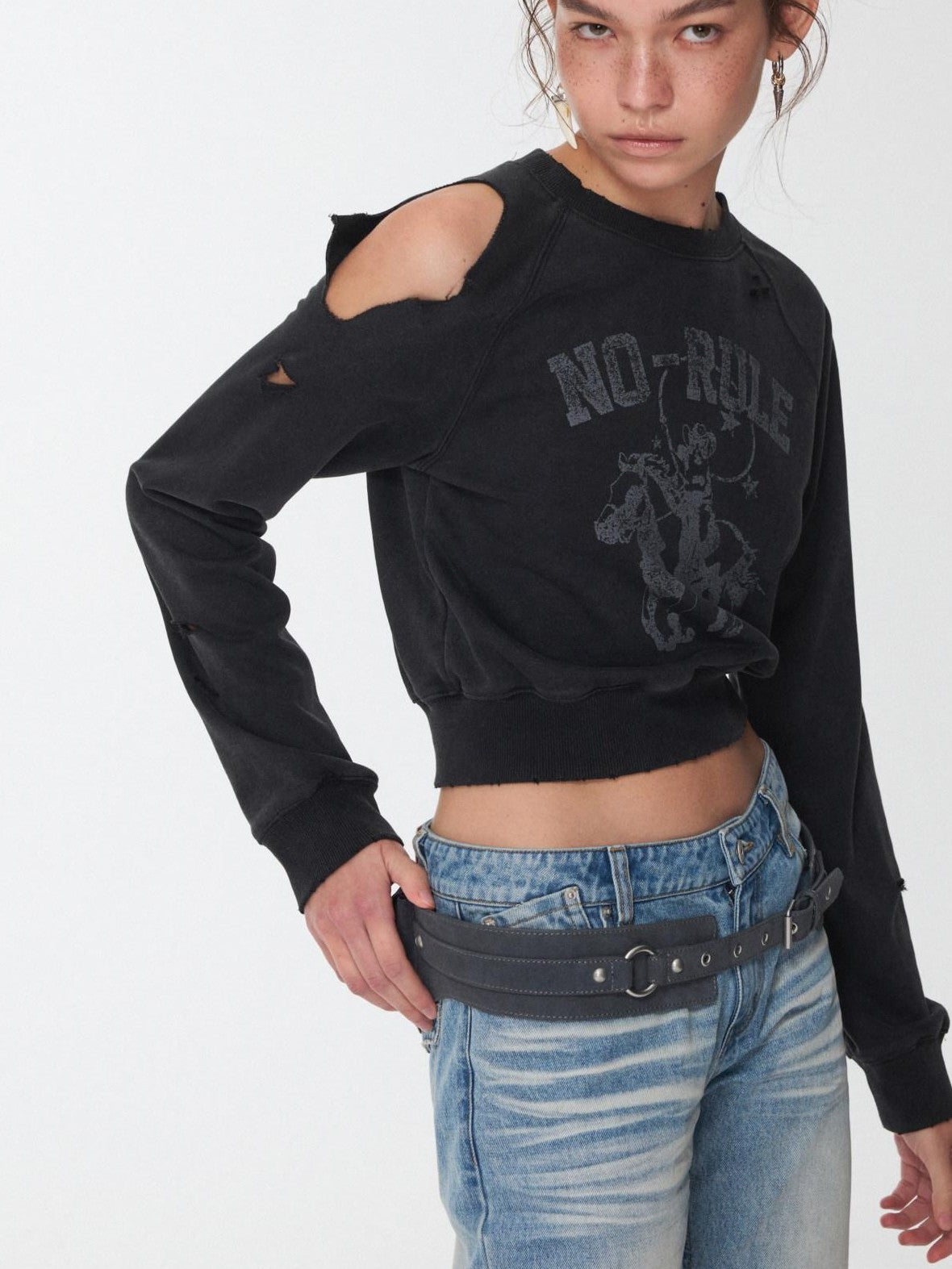 Knight Cat Print Washed Distressed Cropped Off Shoulder Women's Slim Sweatshirts