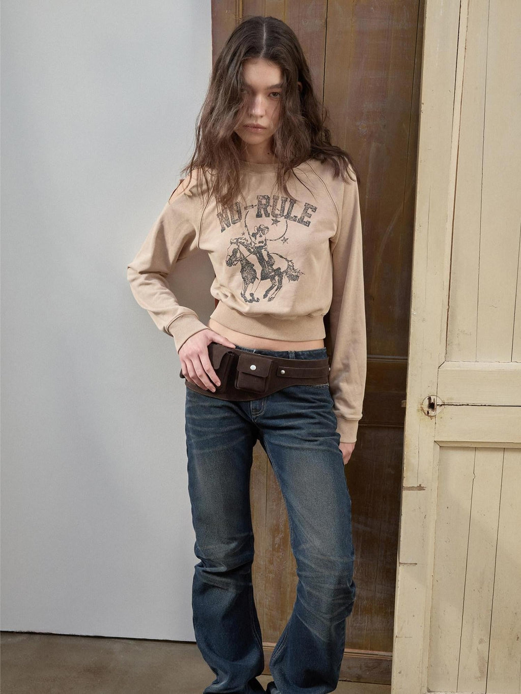 Knight Cat Print Washed Distressed Cropped Off Shoulder Women's Slim Sweatshirts