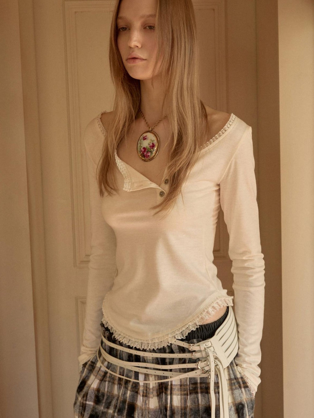 Lace Trim Henley Collar Diagonal Placket Women's Slim Fit Long Sleeve T-shirts