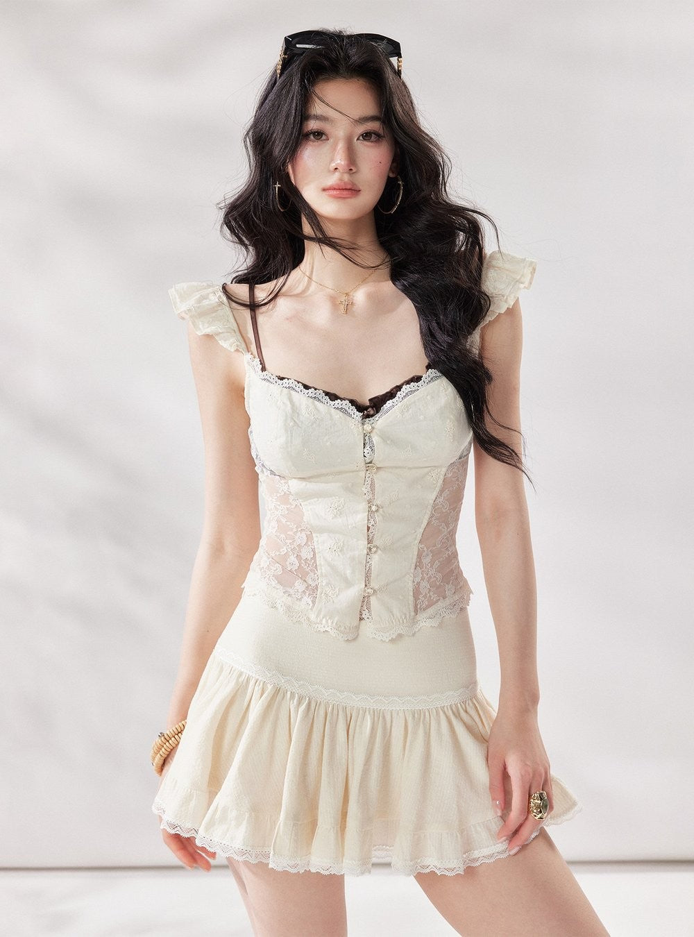Flutter Veil Lace Top (2color)