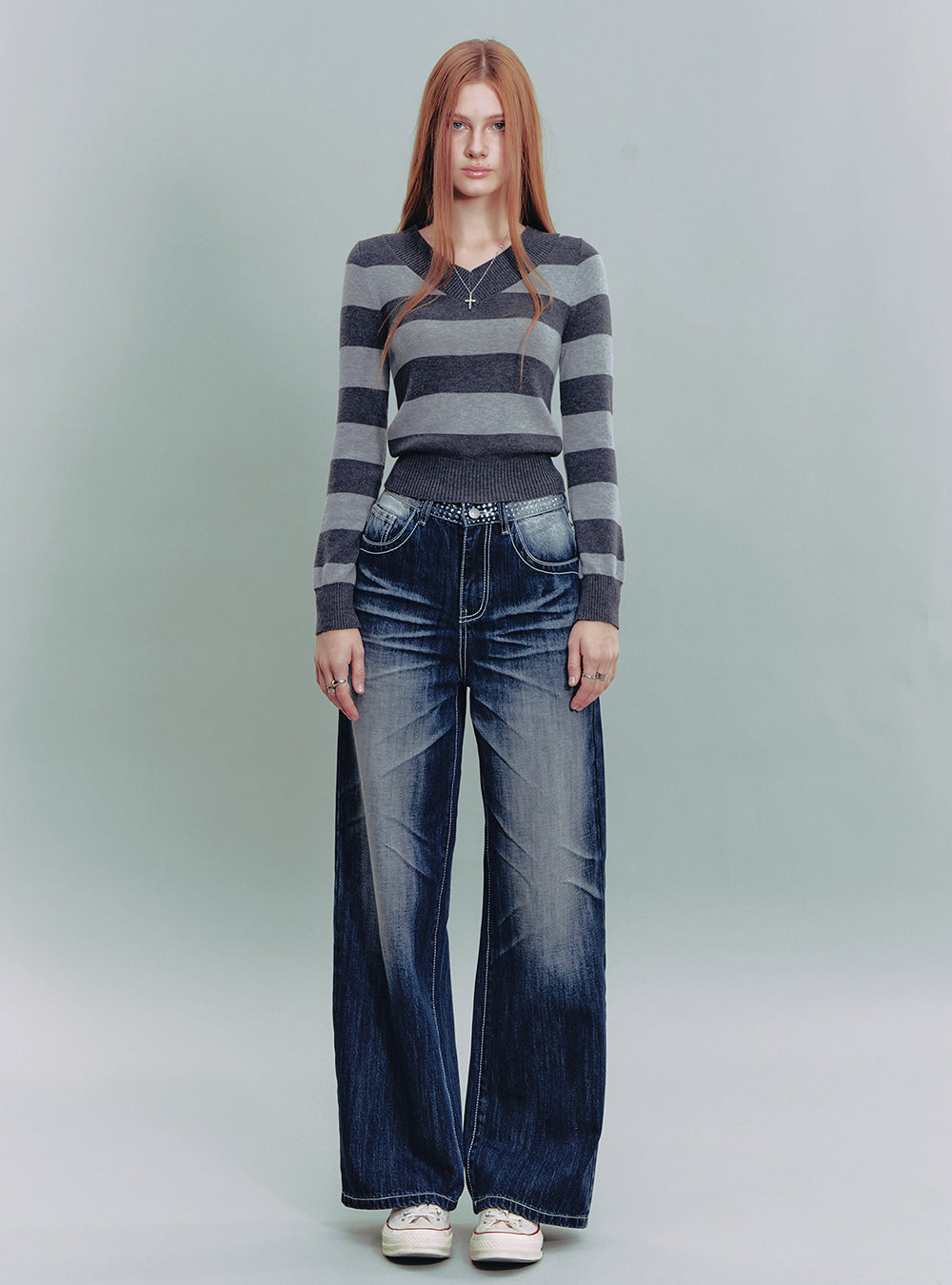 V-Neck Stripe Knit Top (2color)