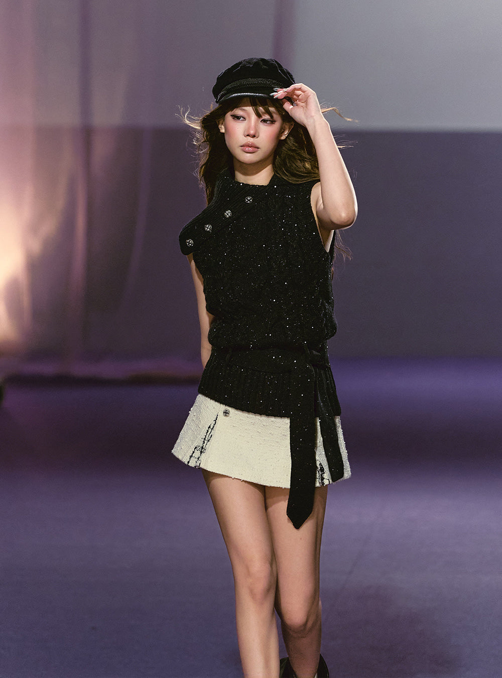 Grain Collar Sequin Knit Vest