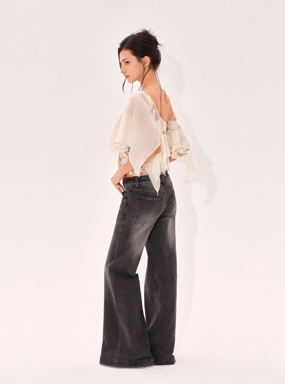 Ruffle Lace Asymmetry Top