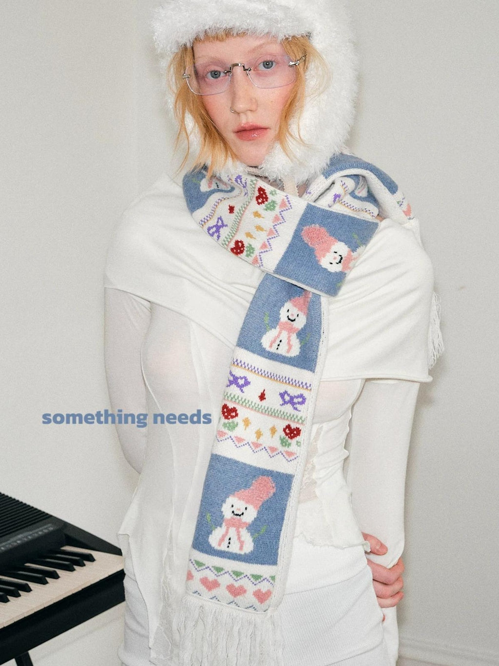 TRIA SELECT | WINTER SNOWMAN EMBROIDERED SCARF【ID:TN00079】