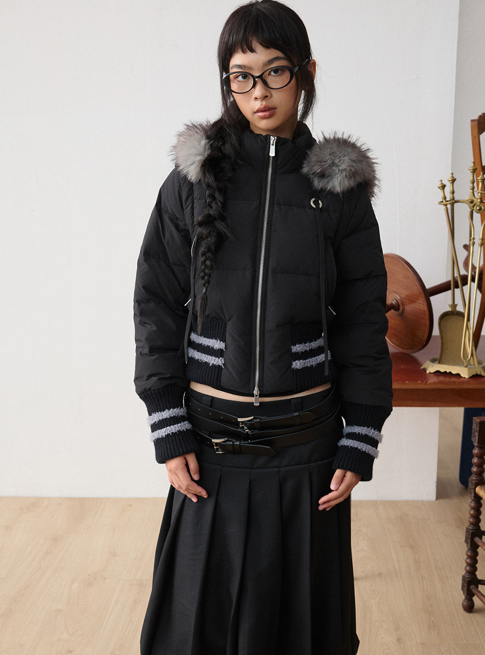 Furry Hooded Short Puffer Jacket (2color)