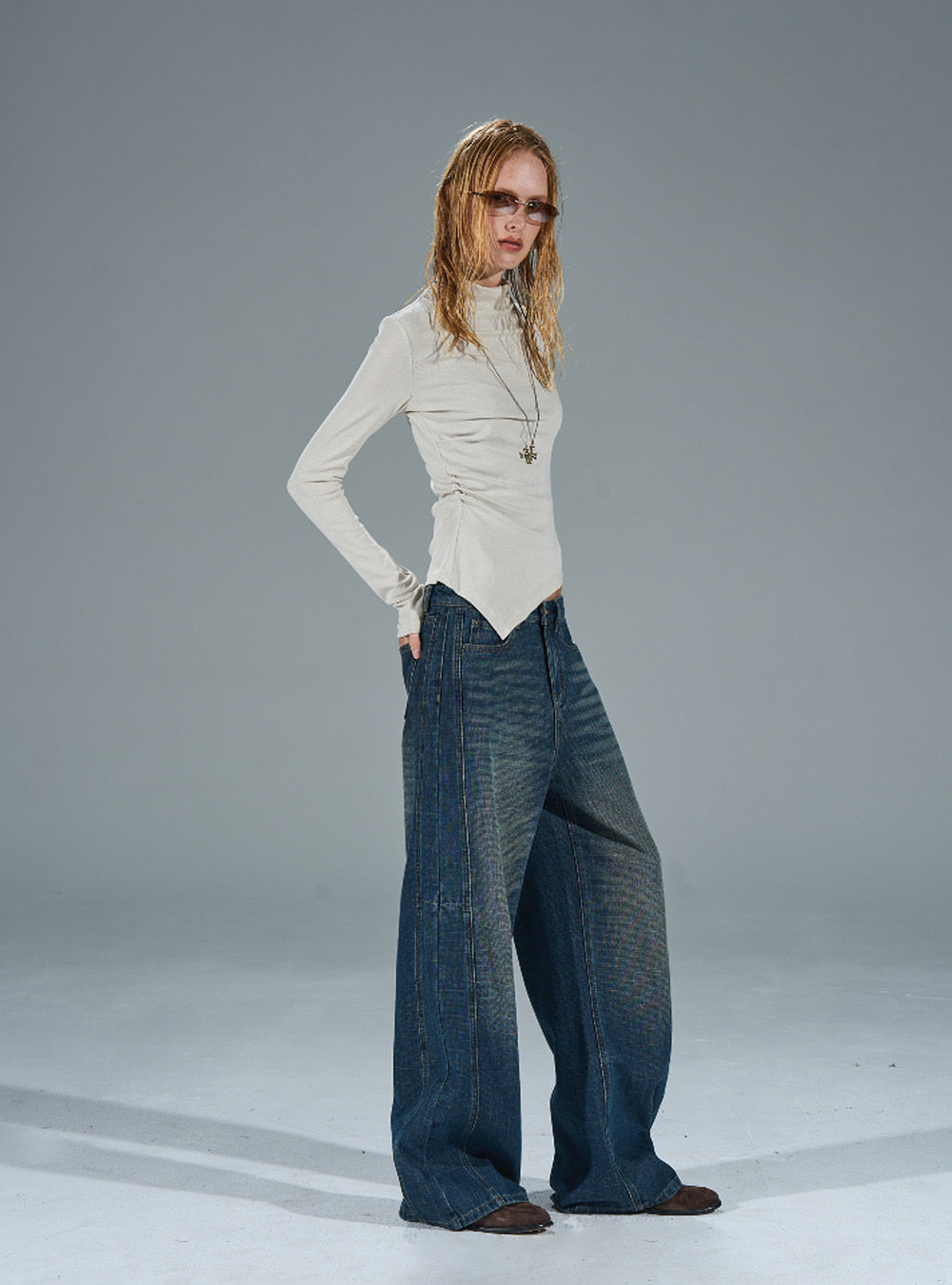 Blue-Gray Textured Straight Distressed Jeans