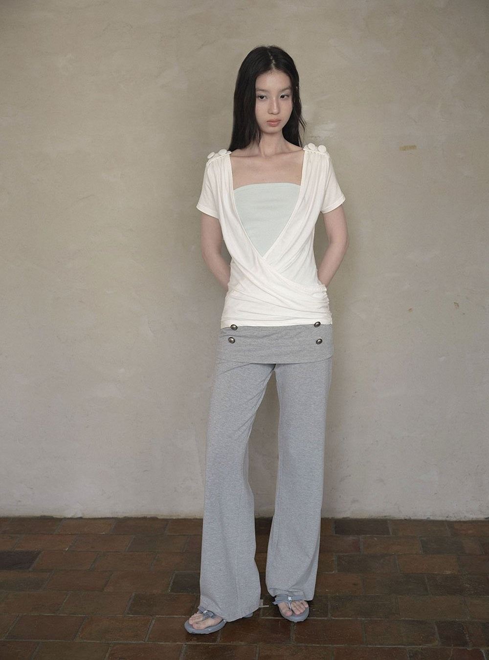 Cross Draped Layer Top Set