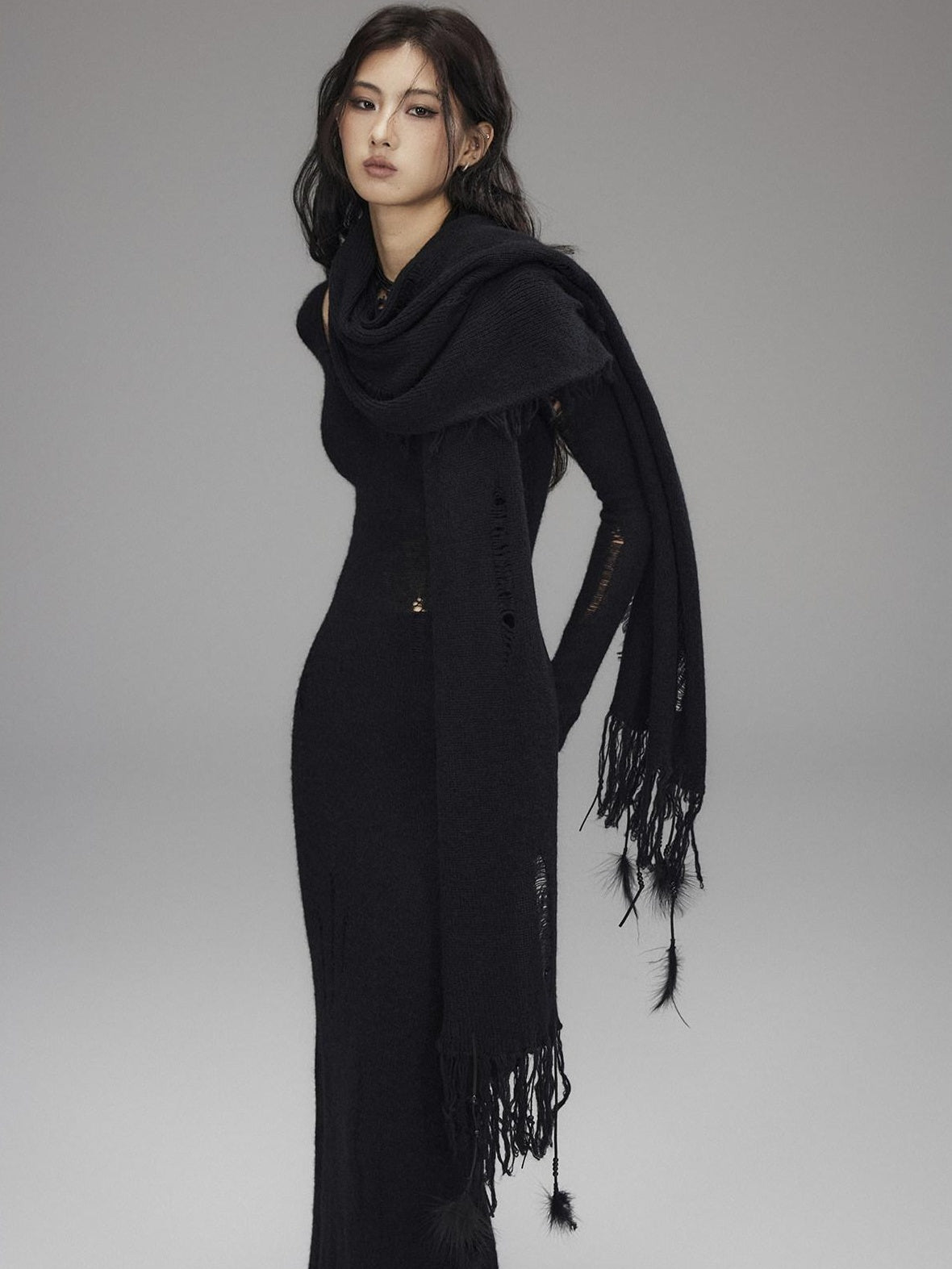 Waist Defining Wool Knit Tassel Casual Long Sleeve Round Neck Black Maxi Dresses