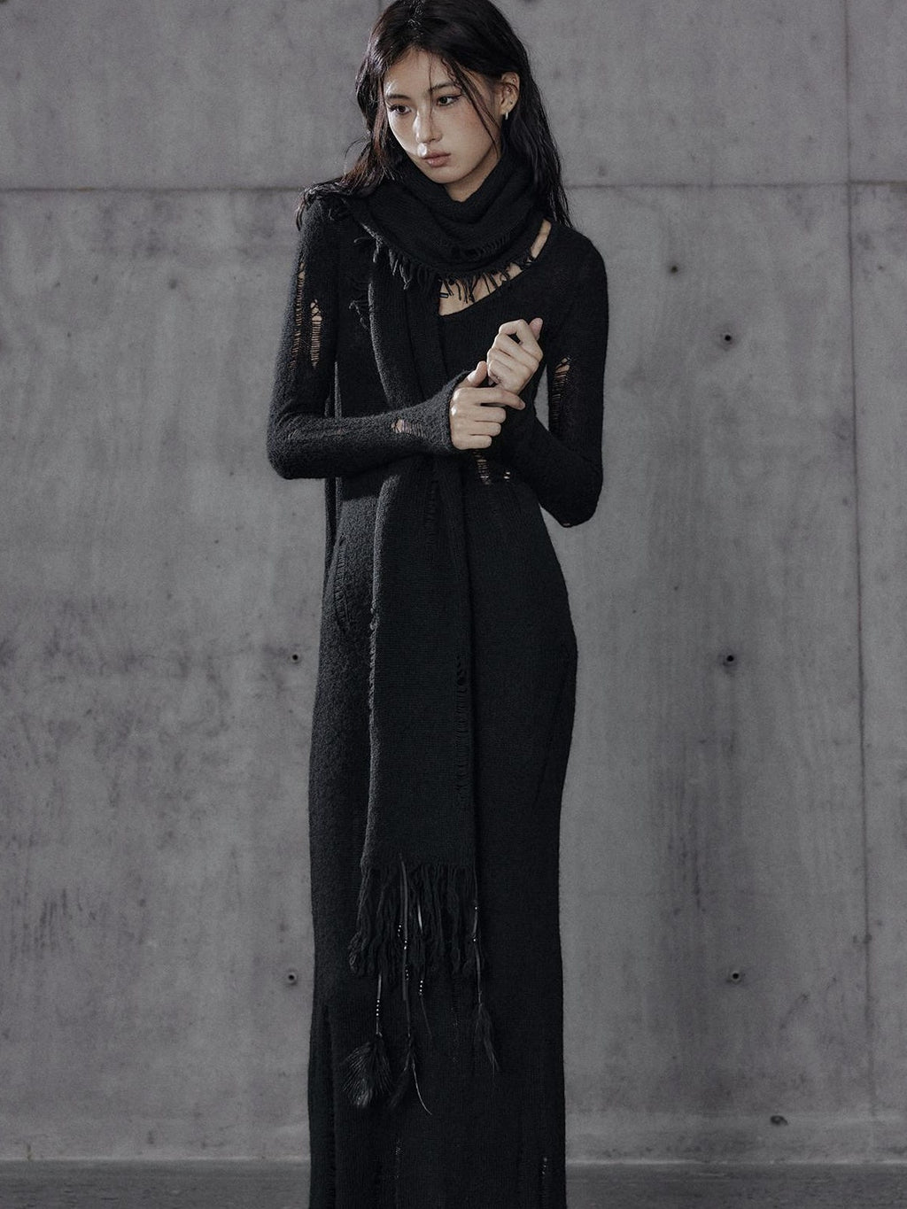 Waist Defining Wool Knit Tassel Casual Long Sleeve Round Neck Black Maxi Dresses