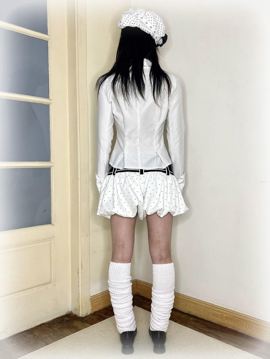 Lined Pleated Low Rise Bubble Hem Relaxed Fit Casual White Woven Mini Shorts