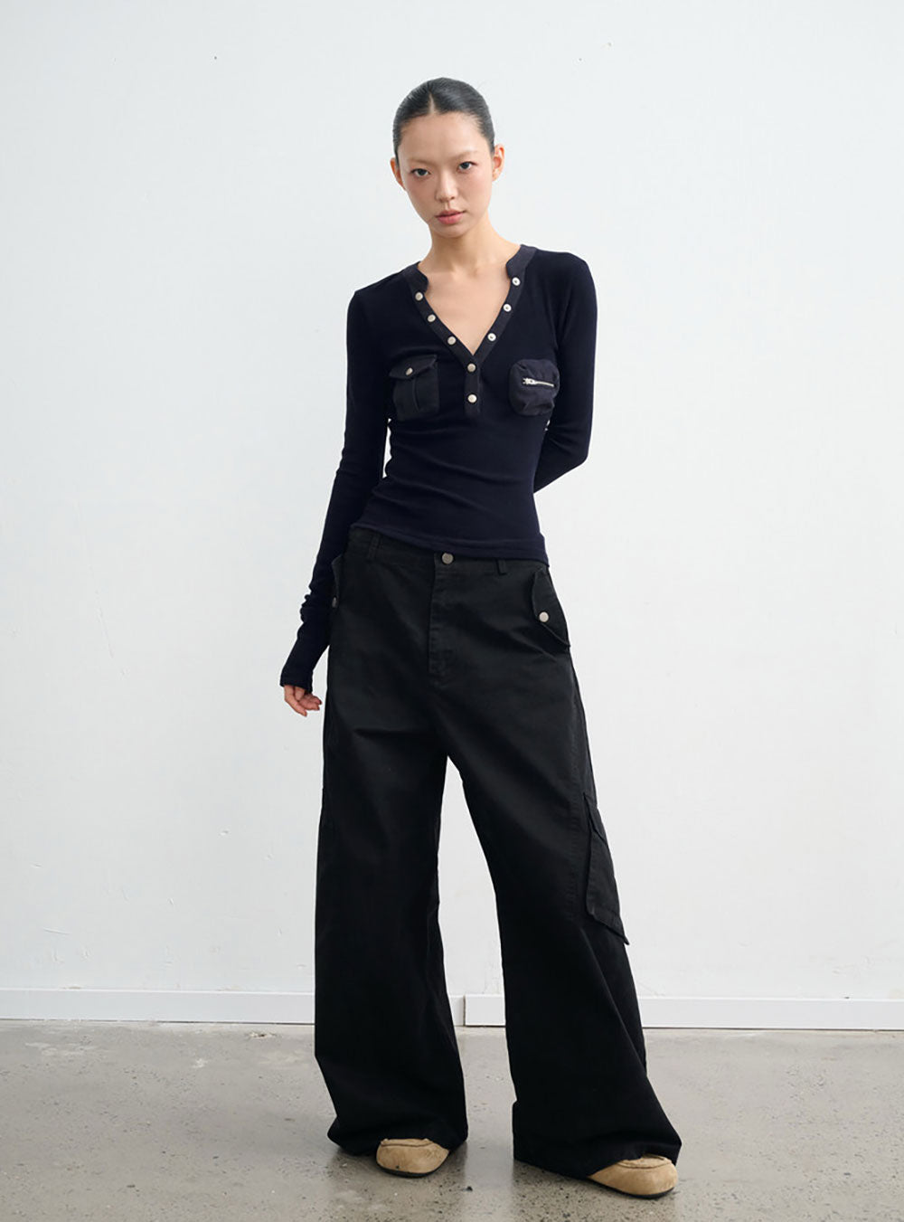 Slim V-Neck Base Top (2color)
