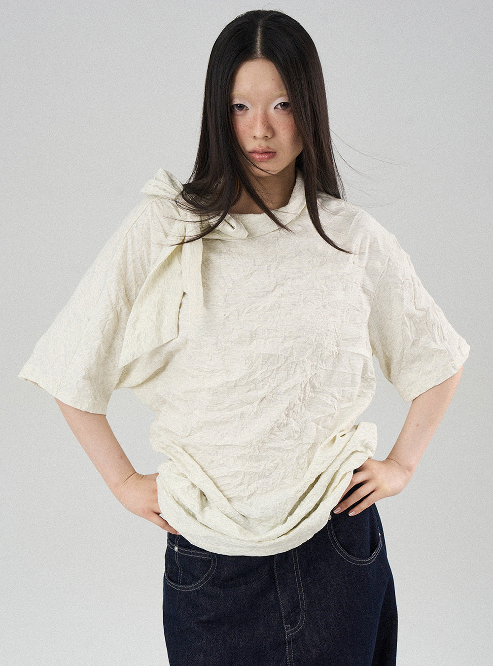 Tie-Neck Detail Crinkled Knit Tee (3color)