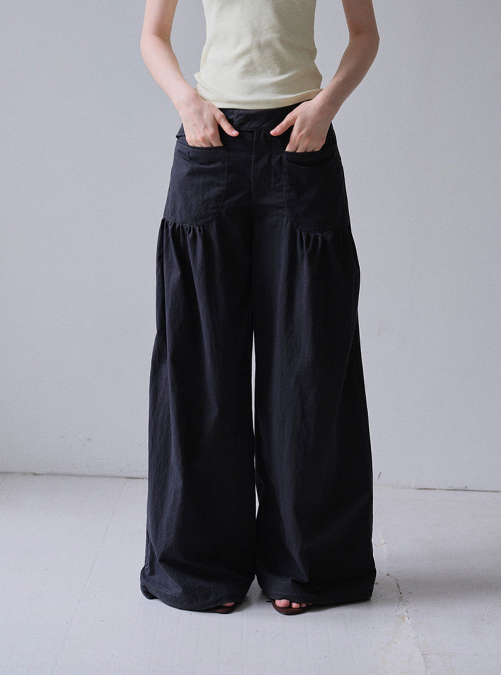 Pocket Gather Wide Pants (2color)