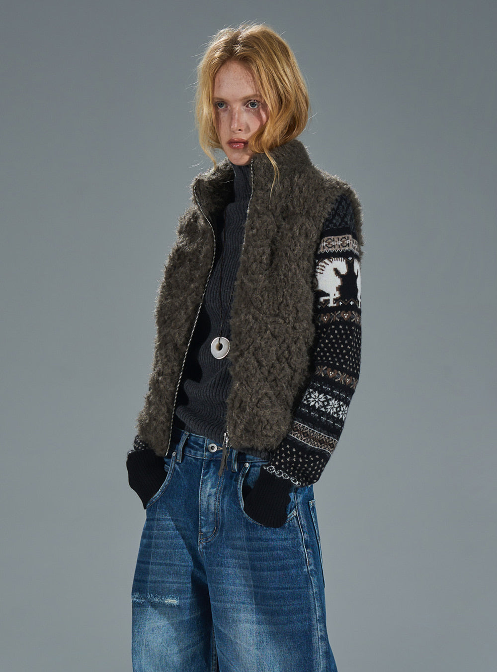 Classic Pattern Wool Turtleneck Knit Top