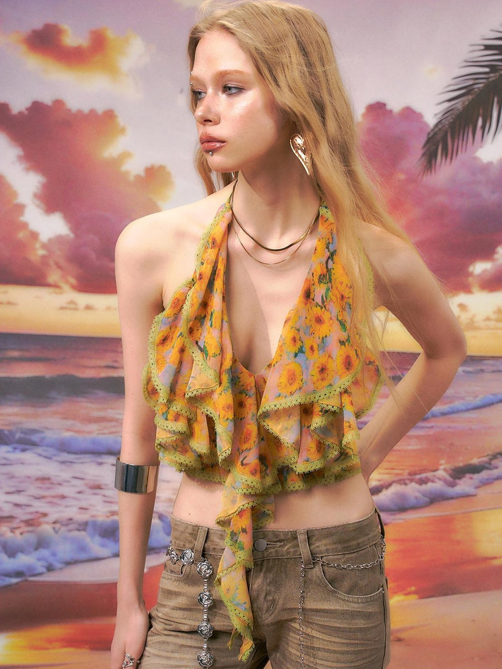 Original Design Backless Slim Fit Floral Spaghetti Strap Women Camisoles
