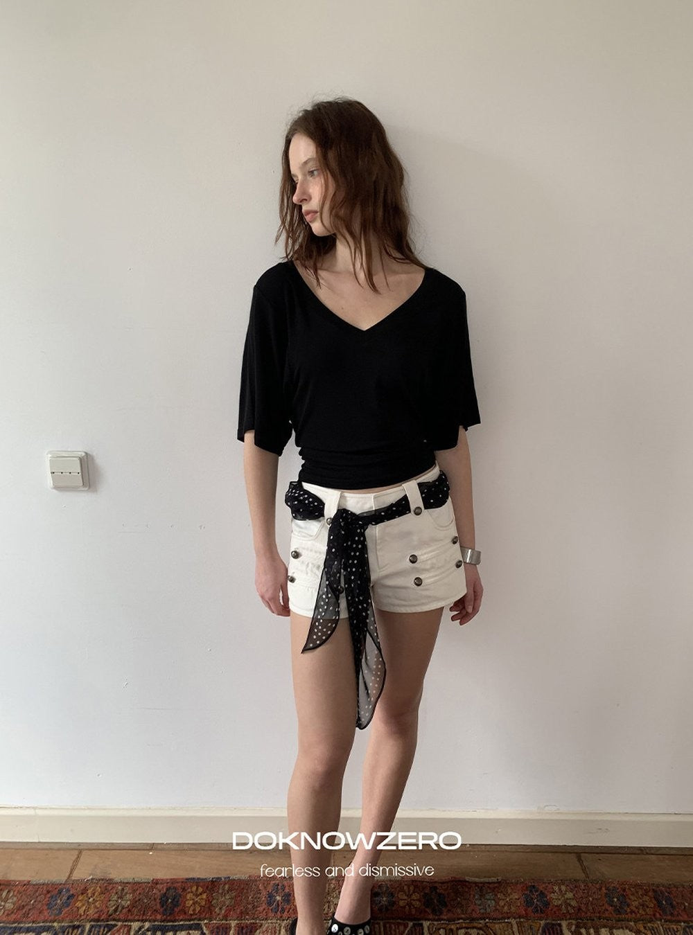 Batwing Sleeve V Neck Top (2color)