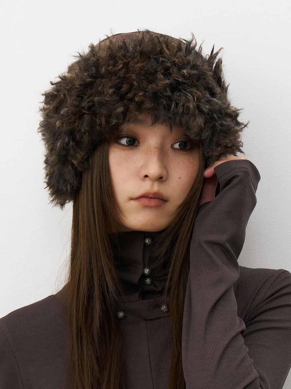 THELIGHT | REVERSIBLE FAUX LAMB WOOL BUCKET HAT【ID:TN00118】