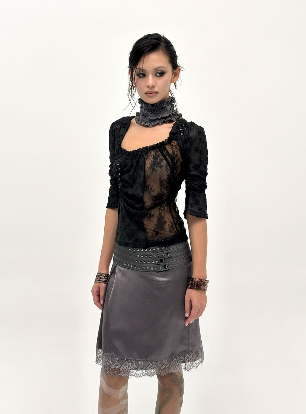 Midnight Lace Ruched Slim Top (2color)
