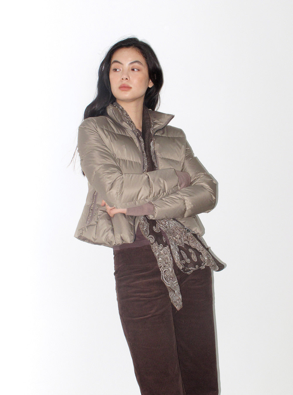 Chic White Cropped Duck Down Jacket