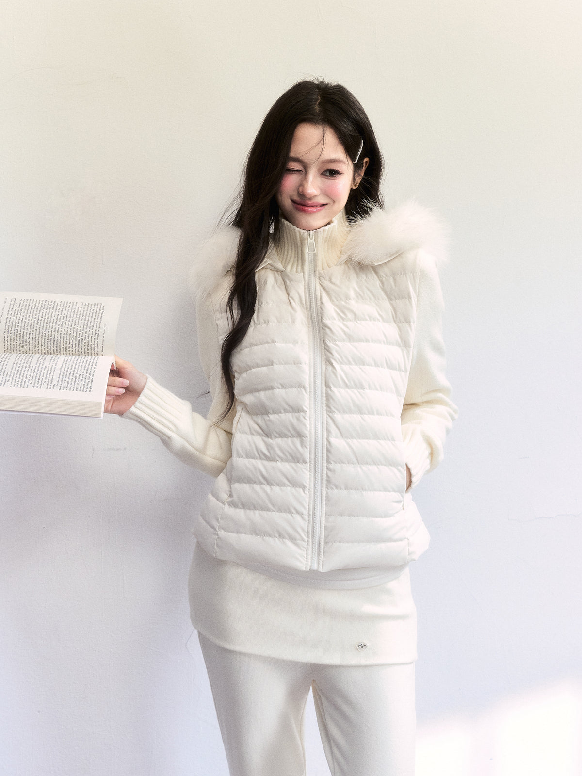 White Duck Down Layered Style Zip-Up Top