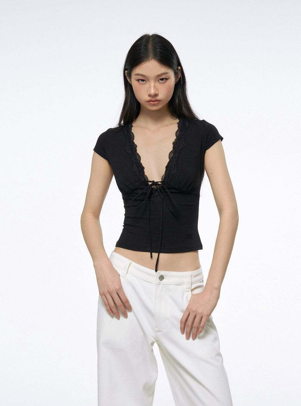 Lace Tie V-Neck Top (2color)