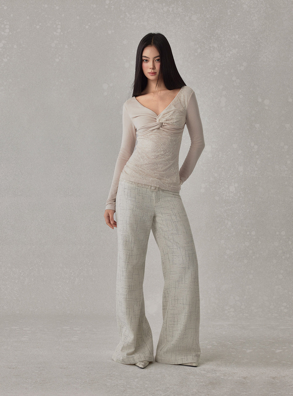 Twist Lace V-Neck Top