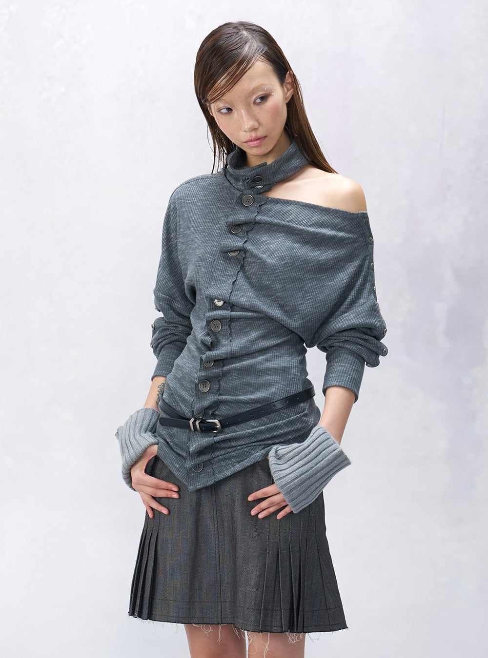 Reversible Ruffle Button Off Shoulder Top (2color)