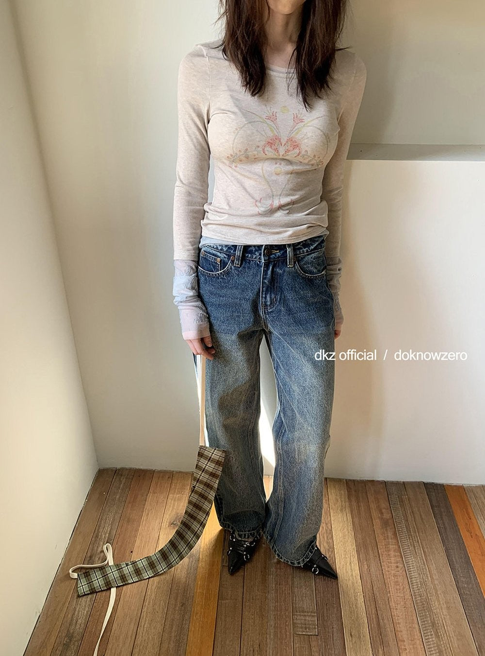 Plaid Accent Straight Denim Pants
