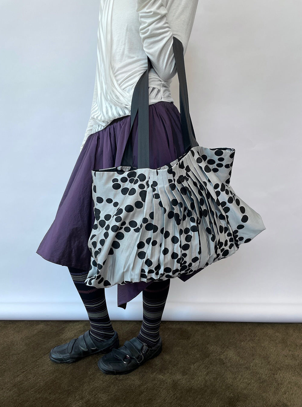 Pleated Dot Layer Tote Bag