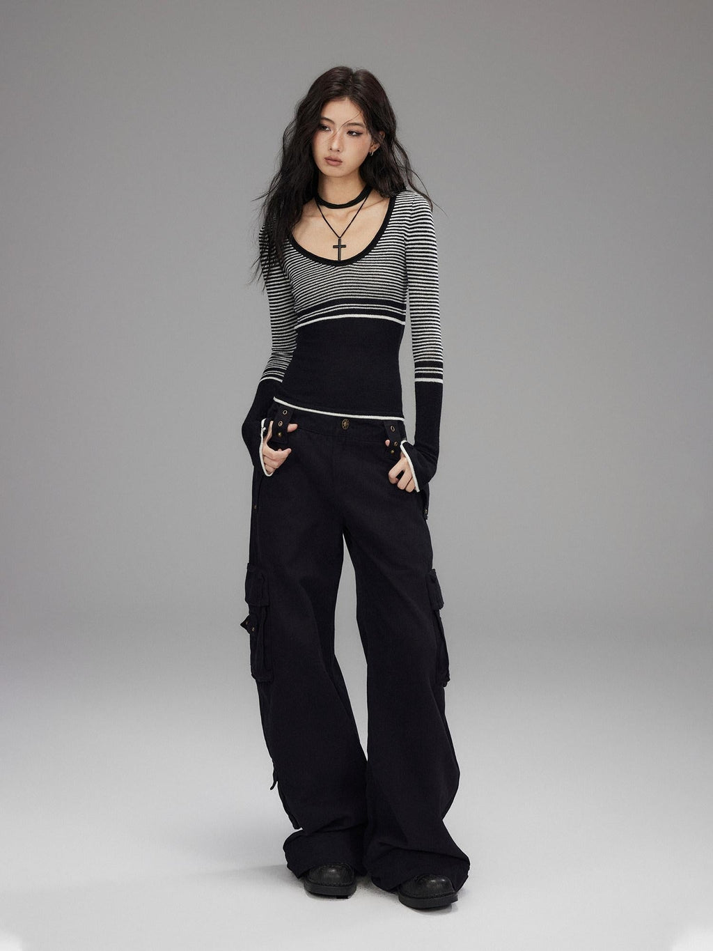 Washed Low Rise Wide Leg Utility Loose Fit Womens Black Cargo Pants