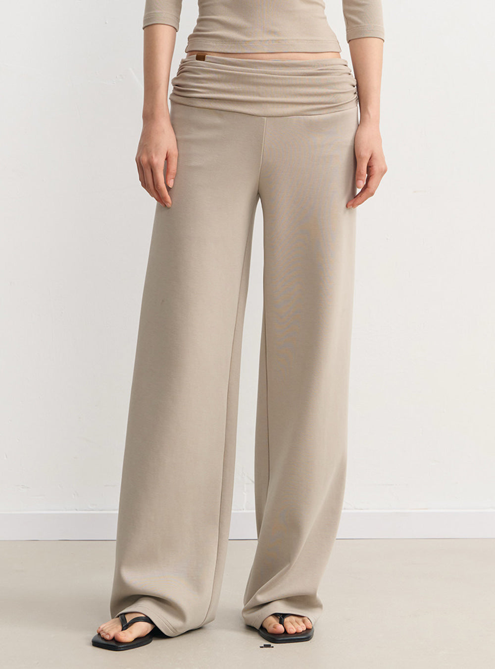 V-Neck Top & Flare Lounge Pants (2color)