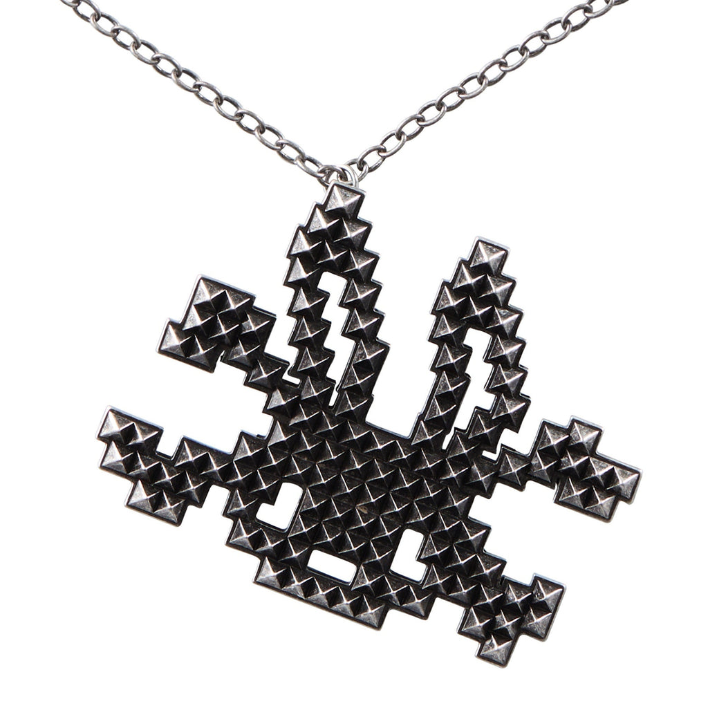 Studded Rabbit Skull Pendant Women'S Black Silver Alloy Necklaces