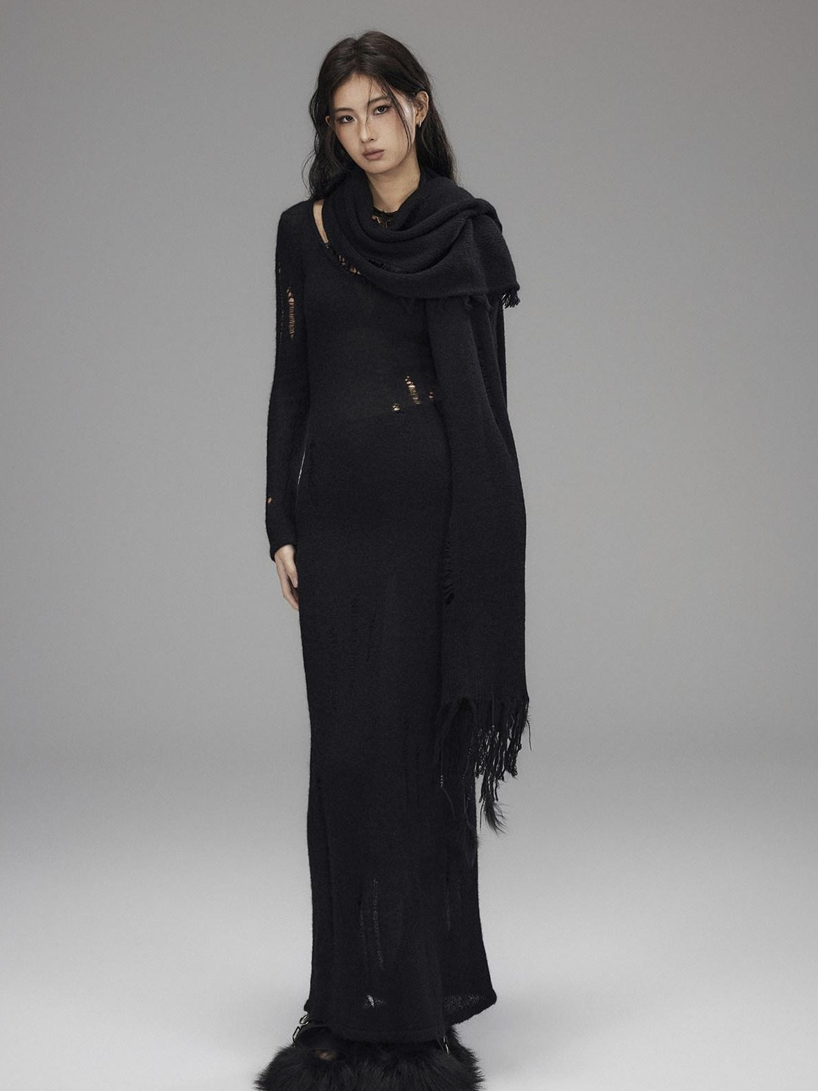 Waist Defining Wool Knit Tassel Casual Long Sleeve Round Neck Black Maxi Dresses
