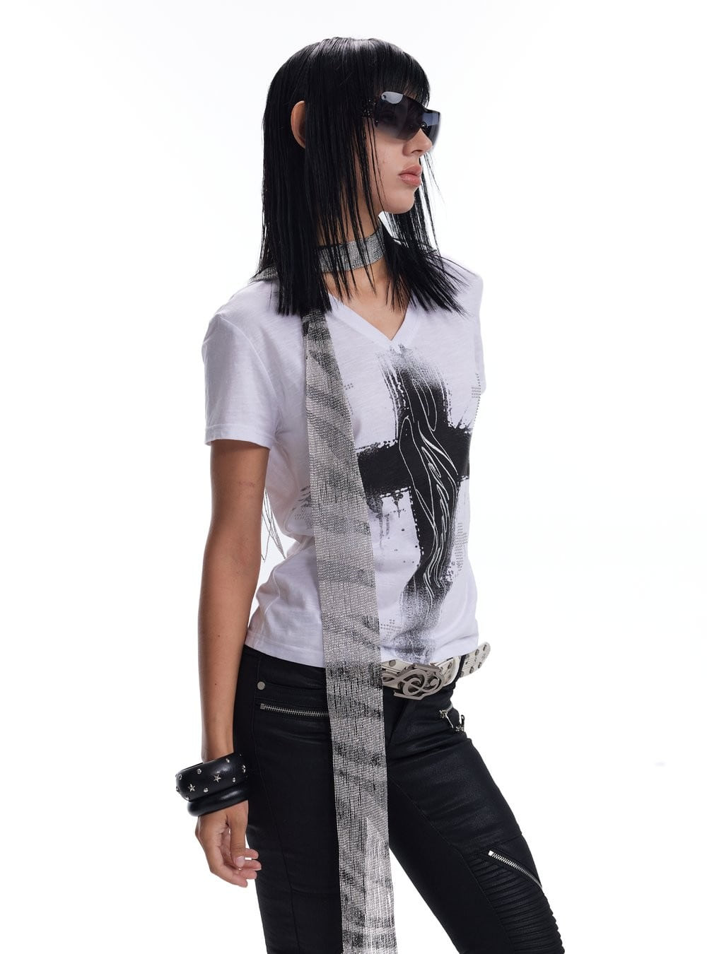Cross Cubic V Neck Top