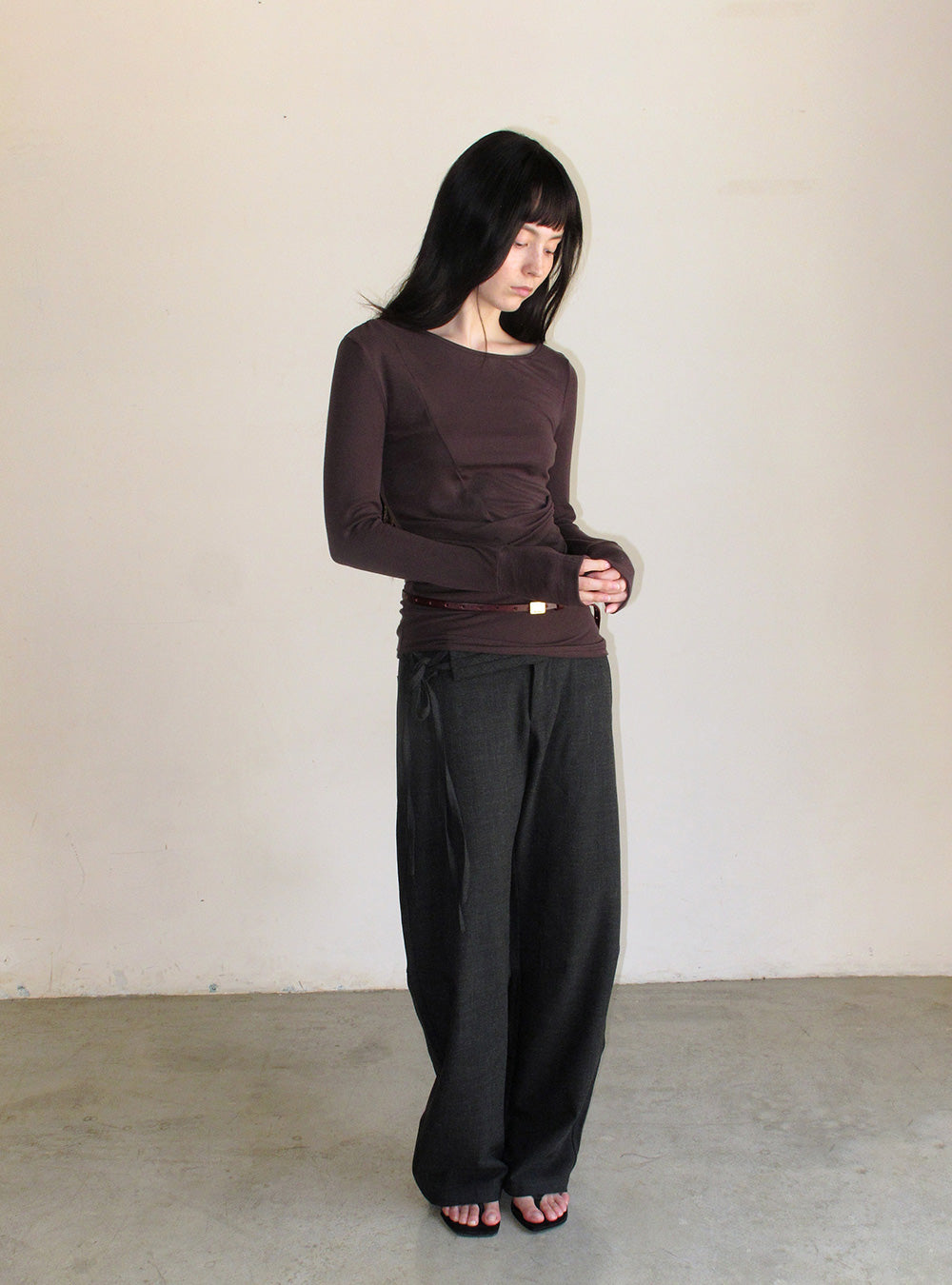 Crossover Strap Mid-Waist Curved Pants
