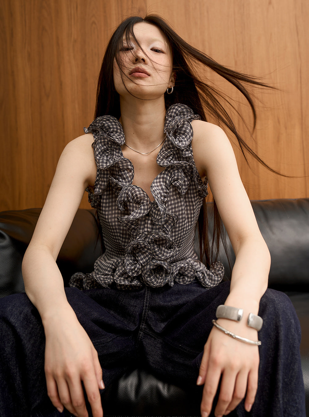 Floral Lace Slim V-Neck Vest
