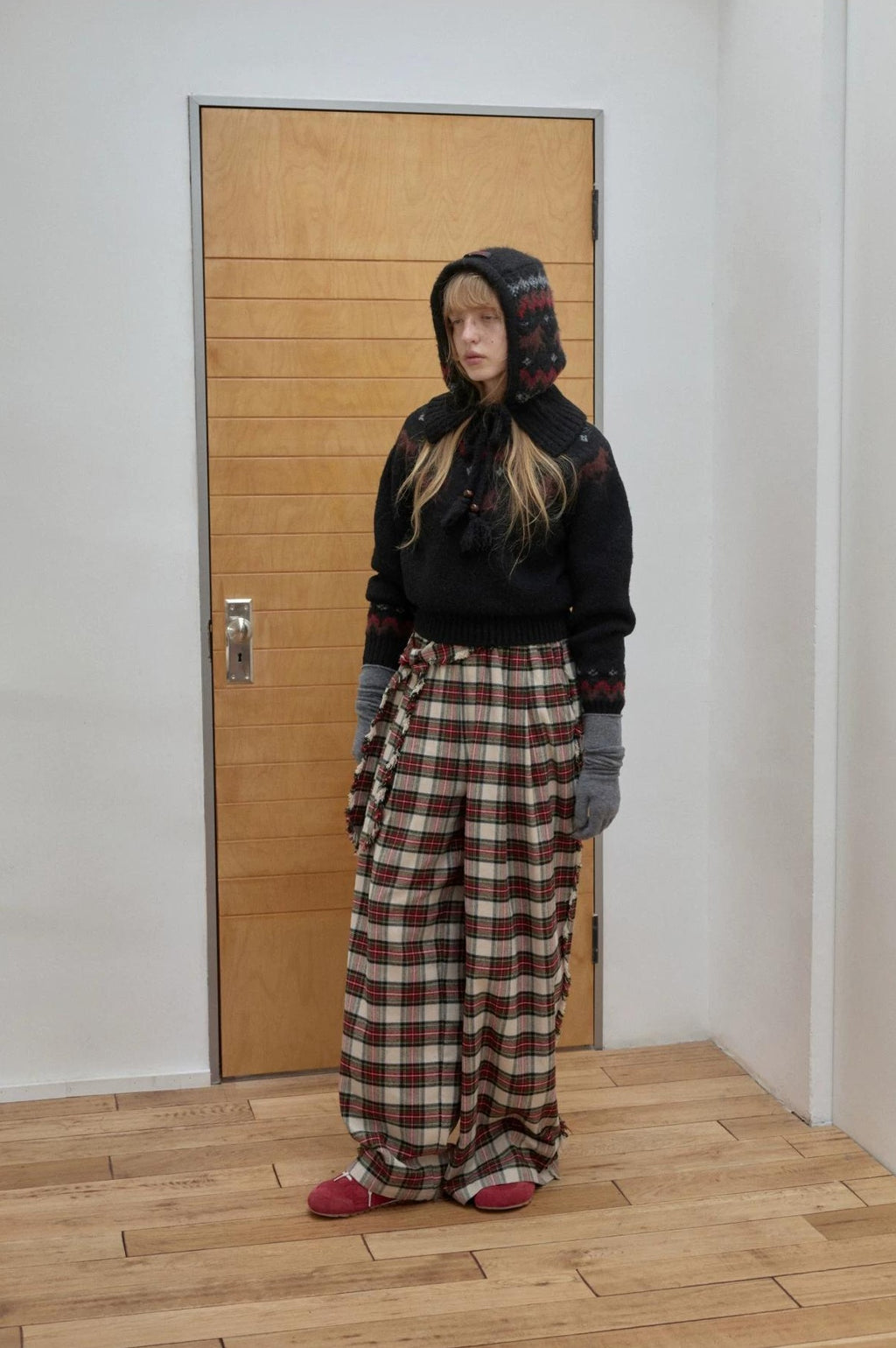 1JINN STUDIO | PLUNGING NECK KNIT SWEATER【ID:TN00068】