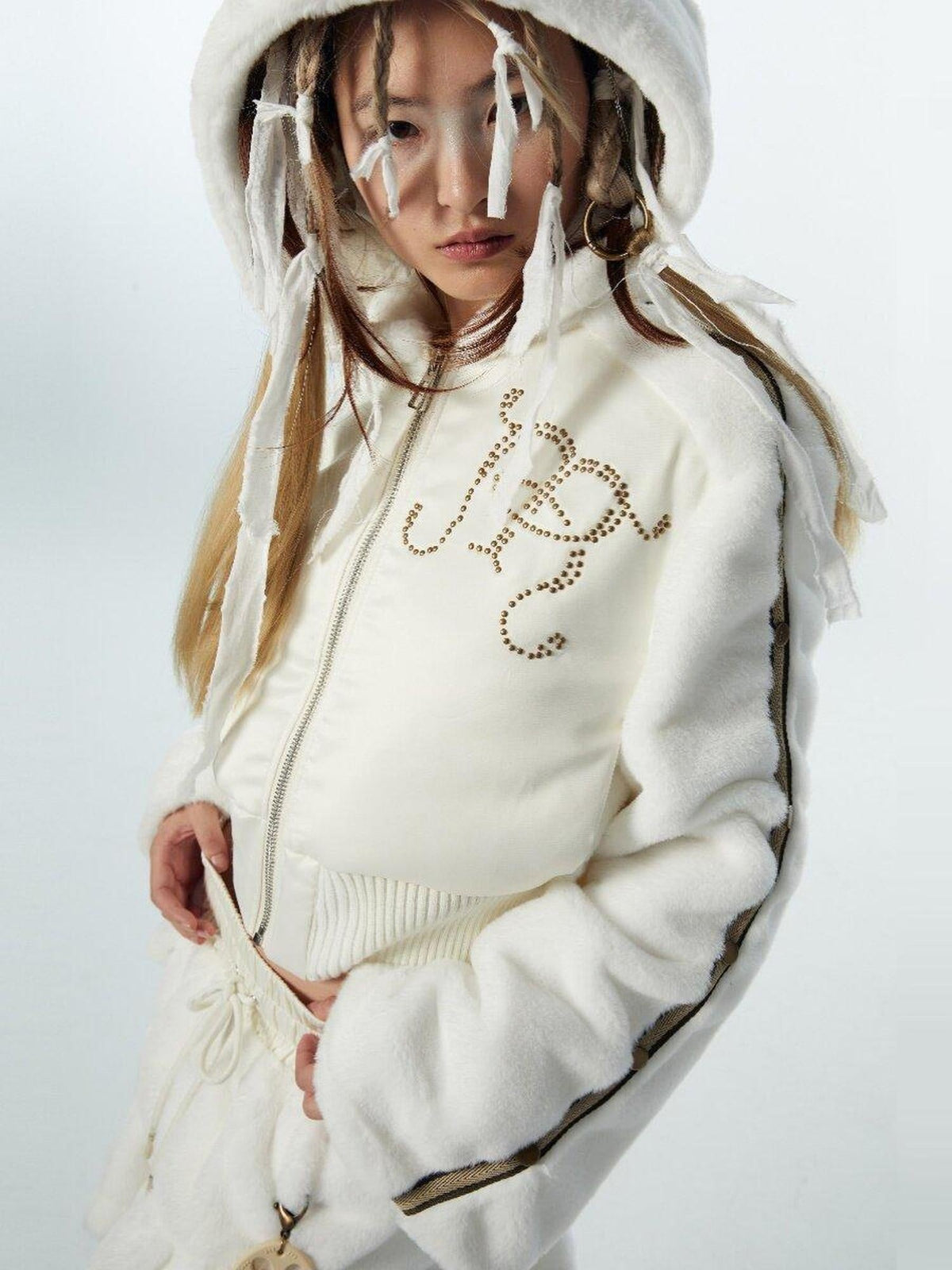 Original Design Thick Faux Fleece Loose Cropped Bell Sleeve Unisex White Hoodie
