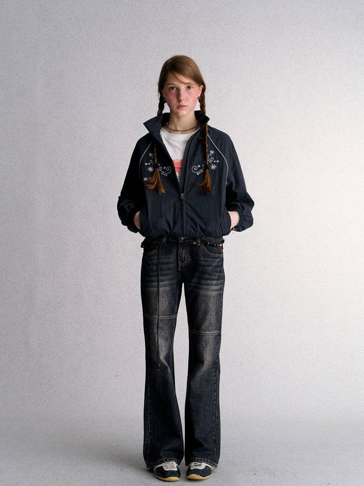 Embroidered Cropped Stand Collar Zip Up Women's Polyester Windbreakers