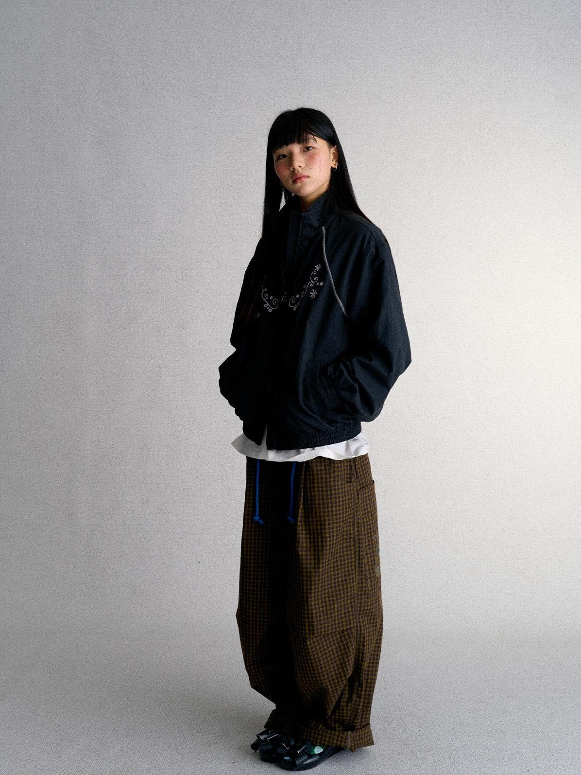 Embroidered Cropped Stand Collar Zip Up Women's Polyester Windbreakers