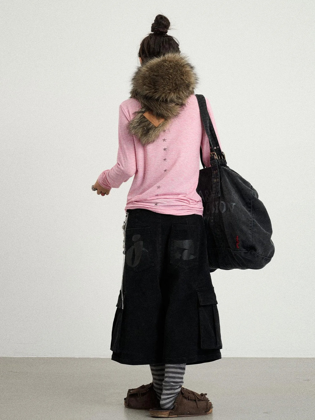 Stretch Washed Cotton Cargo Capri Pants