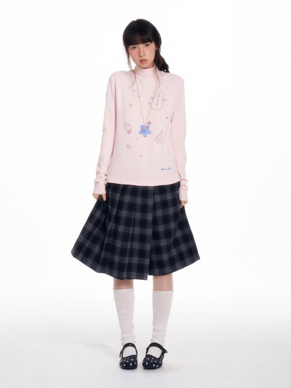 Soft Beaded Letter Print Mock Neck Women's Viscose Blend Long Sleeve T-shirts