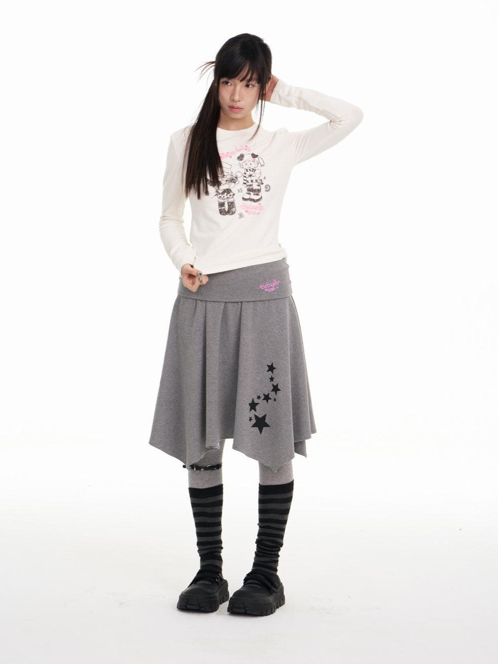 Straight Cut Crew Neck Puff Print Women's Viscose Blend Long Sleeve T-shirts