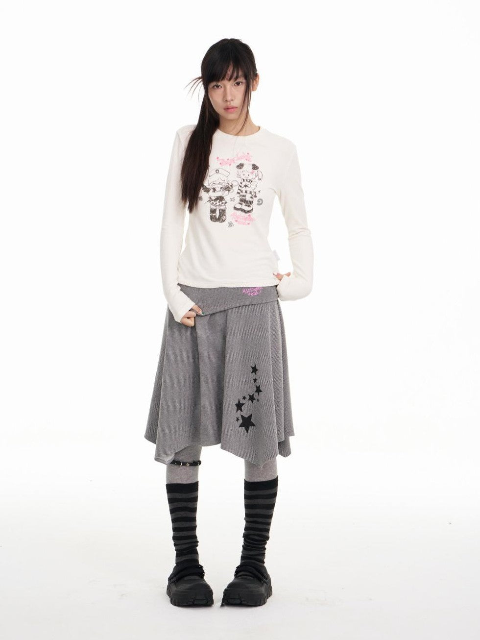 Straight Cut Crew Neck Puff Print Women's Viscose Blend Long Sleeve T-shirts